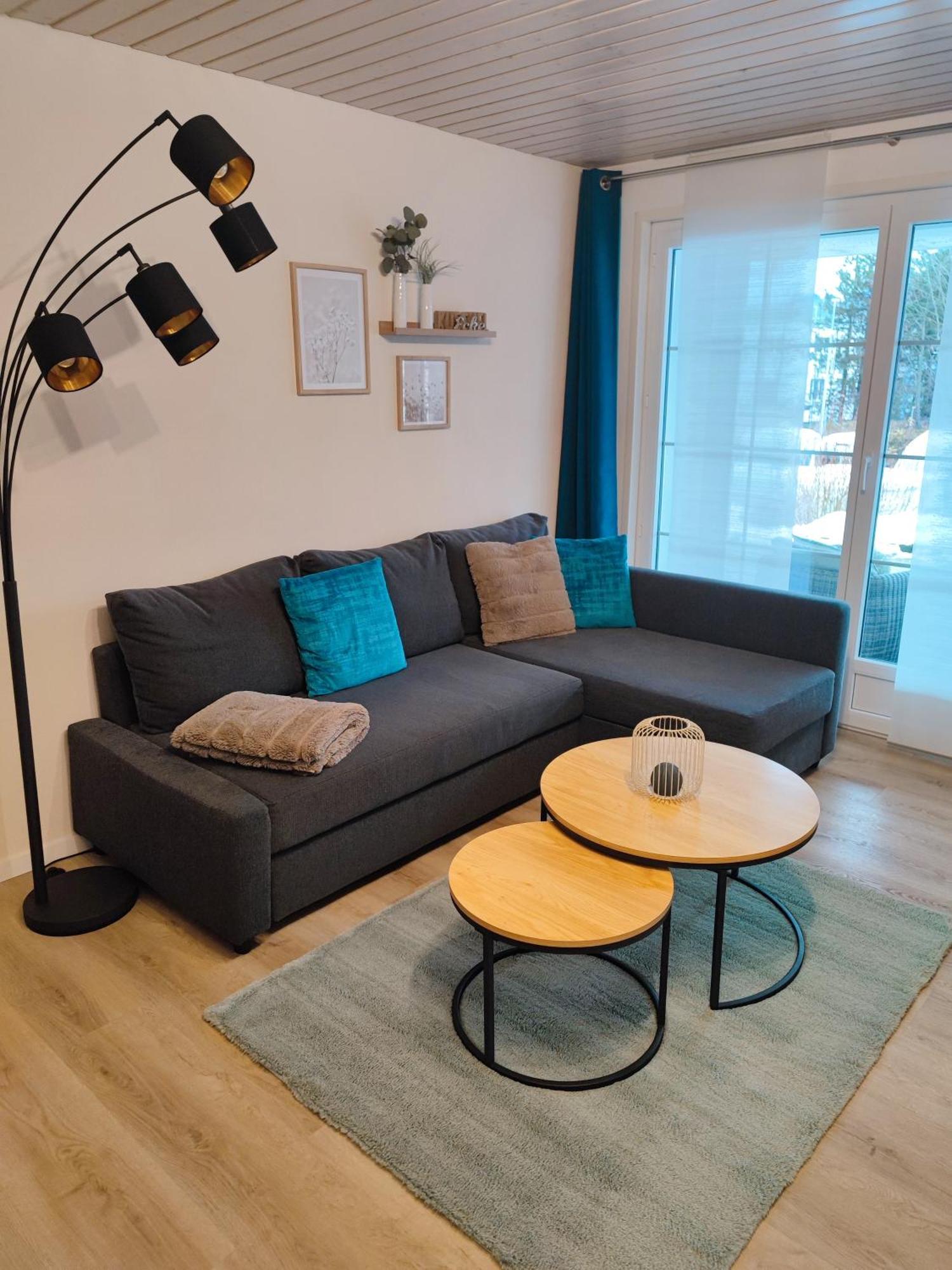 Kleine Auszeit - 2-Zimmer Ferienwohnung Spiez Exterior foto